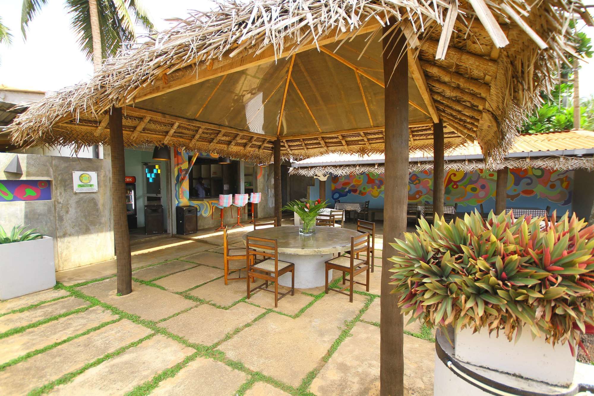 The Caribbean Gate Resort & Cafe Унаватуна Екстер'єр фото